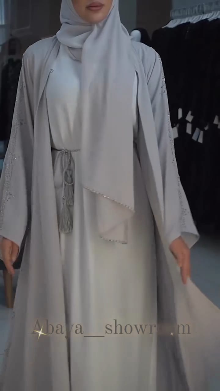 dubai 2 pis Abaya with silver embroidery
